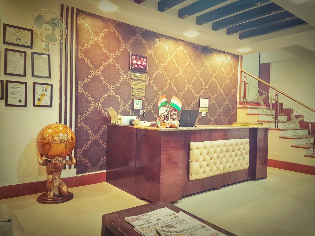 Hotel Delhi Aerocity, Nh 48 Új-Delhi Kültér fotó